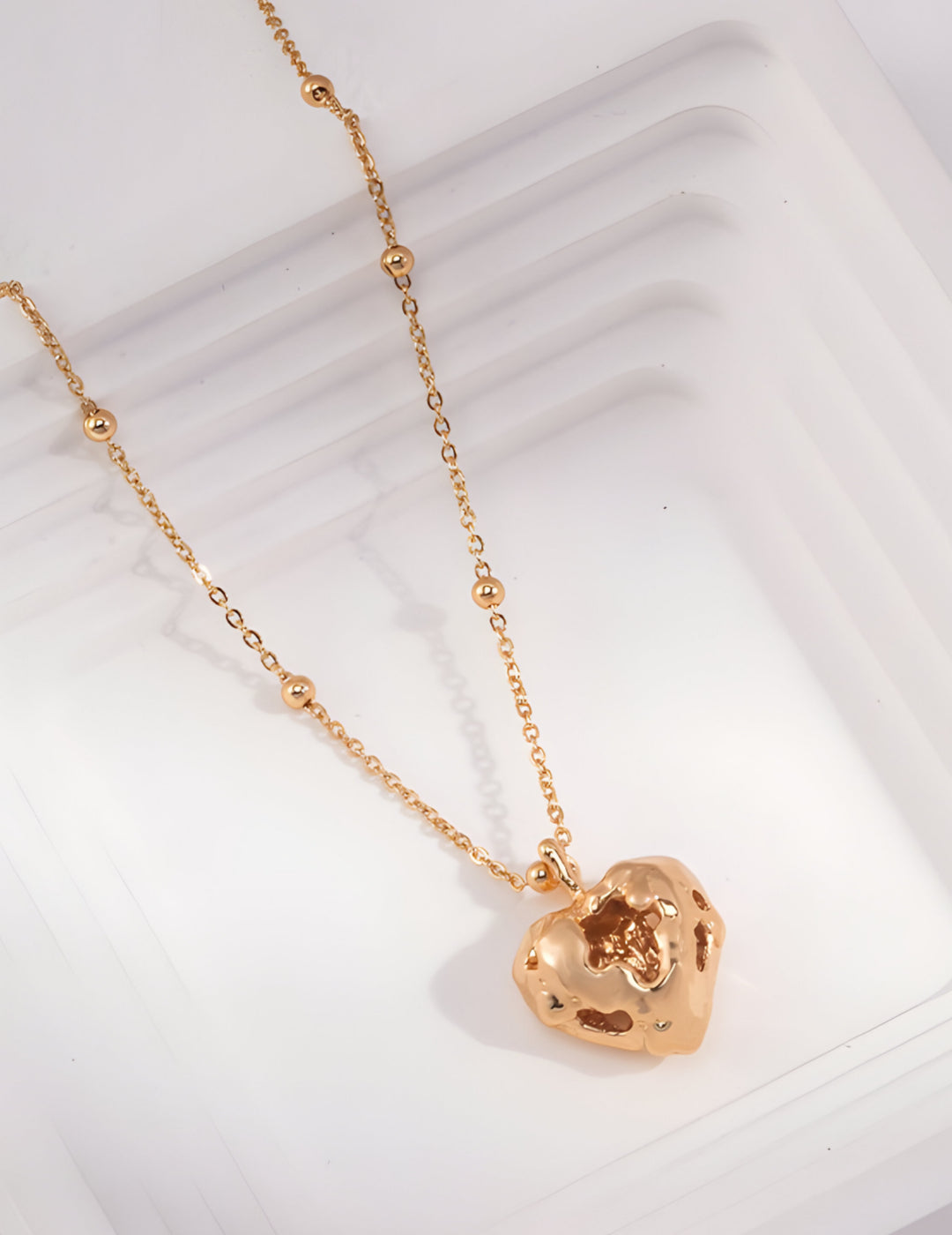 Exquisite Heart Necklace for Every Occasion - S925 Sterling Silver with 18K Gold Vermeil  - Timeless Statement - Intricate Elegance - Radiate beauty wherever you go