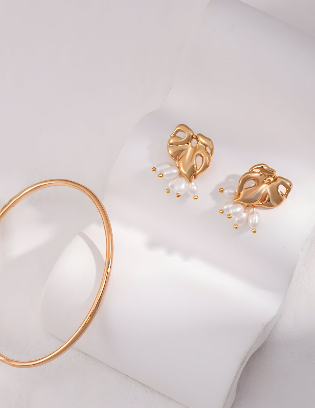 Philodendron Inspired Earrings for Nature Enthusiasts - S925 Sterling Silver with 18K Gold Vermeil- Pearl Luminance - a subtle shimmer - making these earrings truly captivating