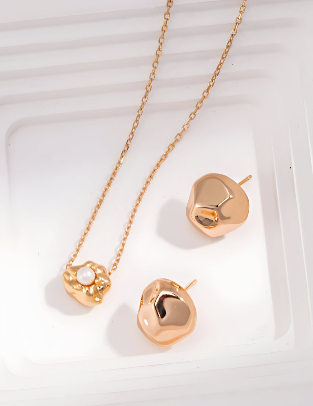 Embrace the Strength and Grace - S925 Sterling Silver with 18K Gold Vermeil stud earring - Channel your inner warrior - a must-have for those seeking to showcase their fearless spirit