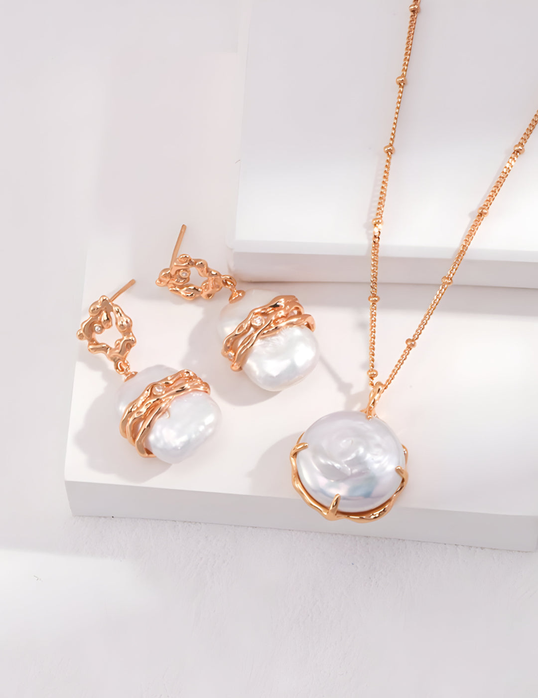 Pearl Luminance Adjustable Necklaces - Lustrous Elegance - S925 sterling silver with 18K Gold Vermeil - a timeless piece that adds a touch of elegance to any outfit.