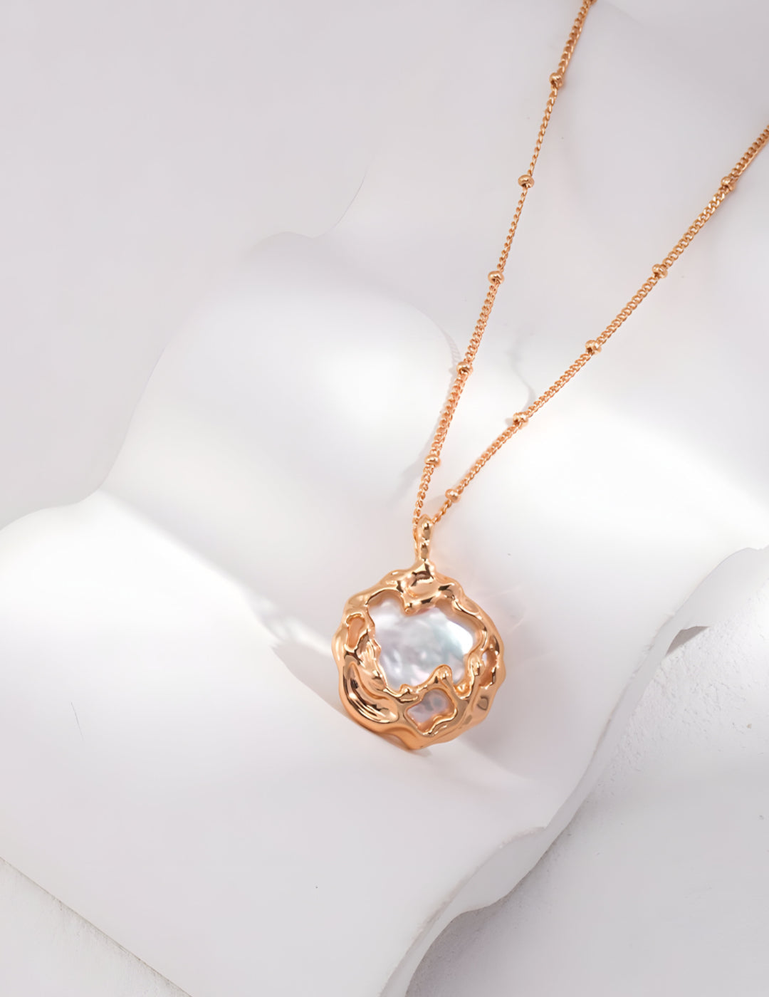 Pearl Luminance Adjustable Necklaces - Lustrous Elegance - S925 sterling silver with 18K Gold Vermeil - a timeless piece that adds a touch of elegance to any outfit.