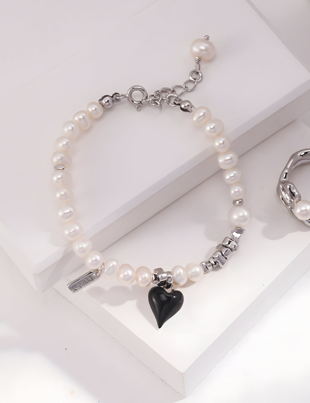Black Heart Pearl Bracelet - S925 sterling pure silver luminous beauty of high quality natural pearls radiate elegance and grace, enchanting all who behold them