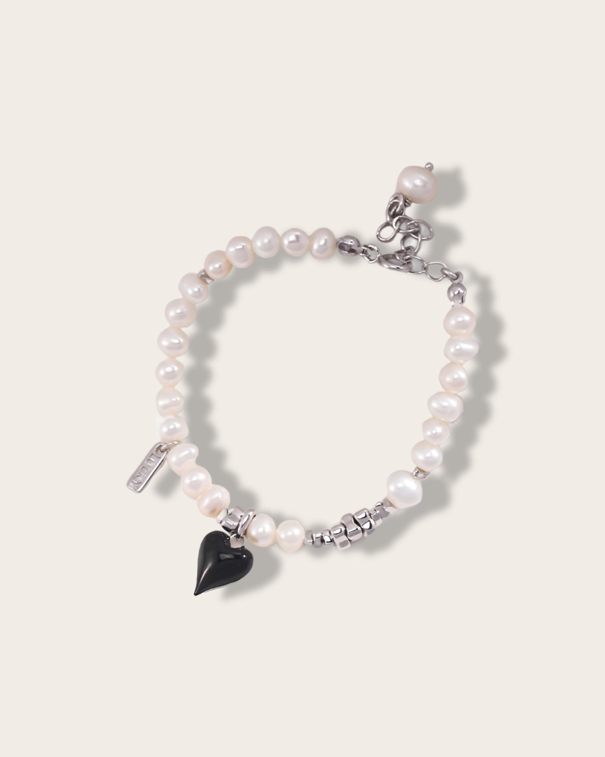Black Heart Pearl Bracelet - S925 sterling pure silver luminous beauty of high quality natural pearls radiate elegance and grace, enchanting all who behold them