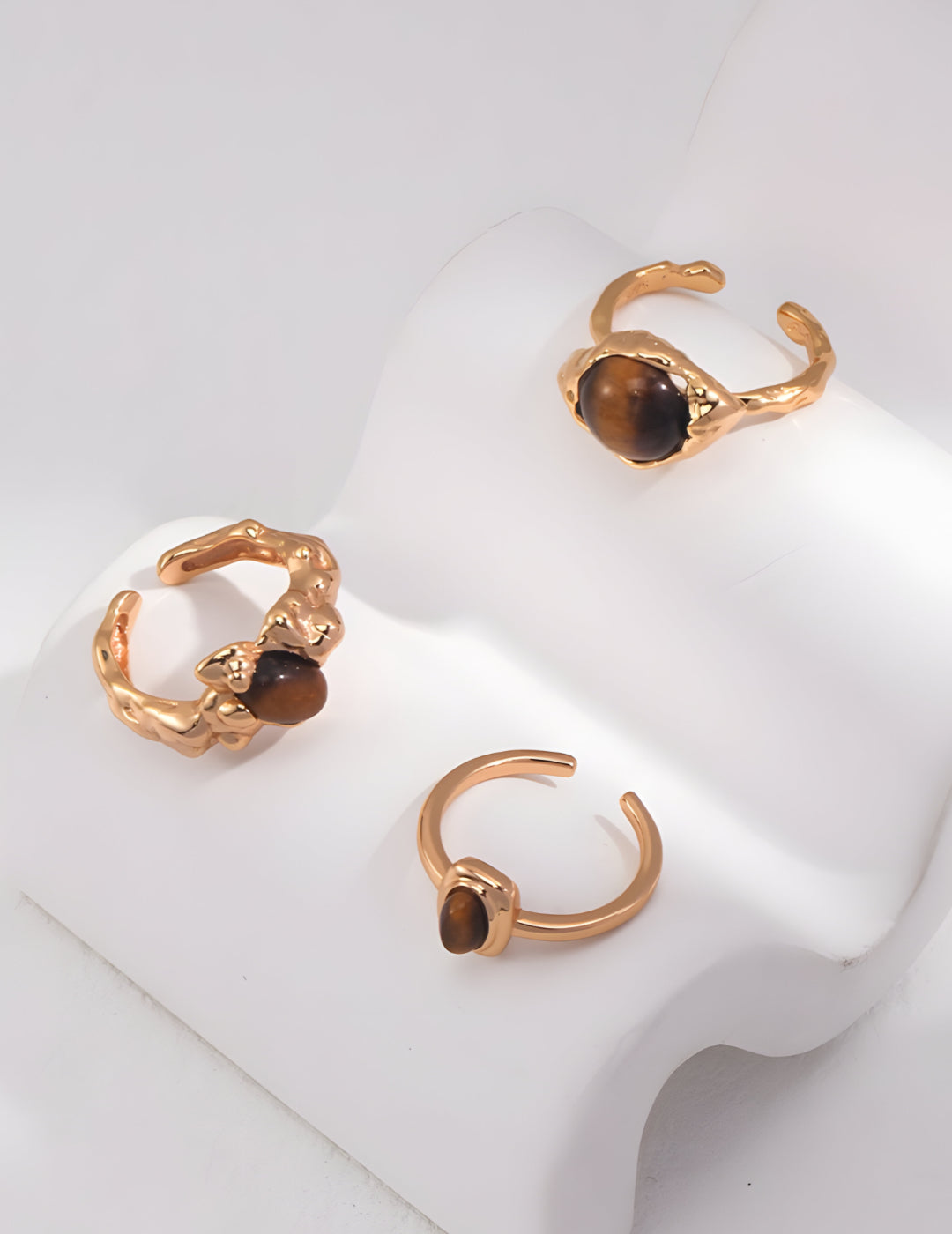 Luxe Ring - S925 sterling pure silver - 18K Gold Vermeil- Pearl Luminance - adorned with majestic Tiger's Eye gemstones that capture every gaze - Elevate your style with a touch of exotic allure. Embrace beauty and confidence, effortlessly