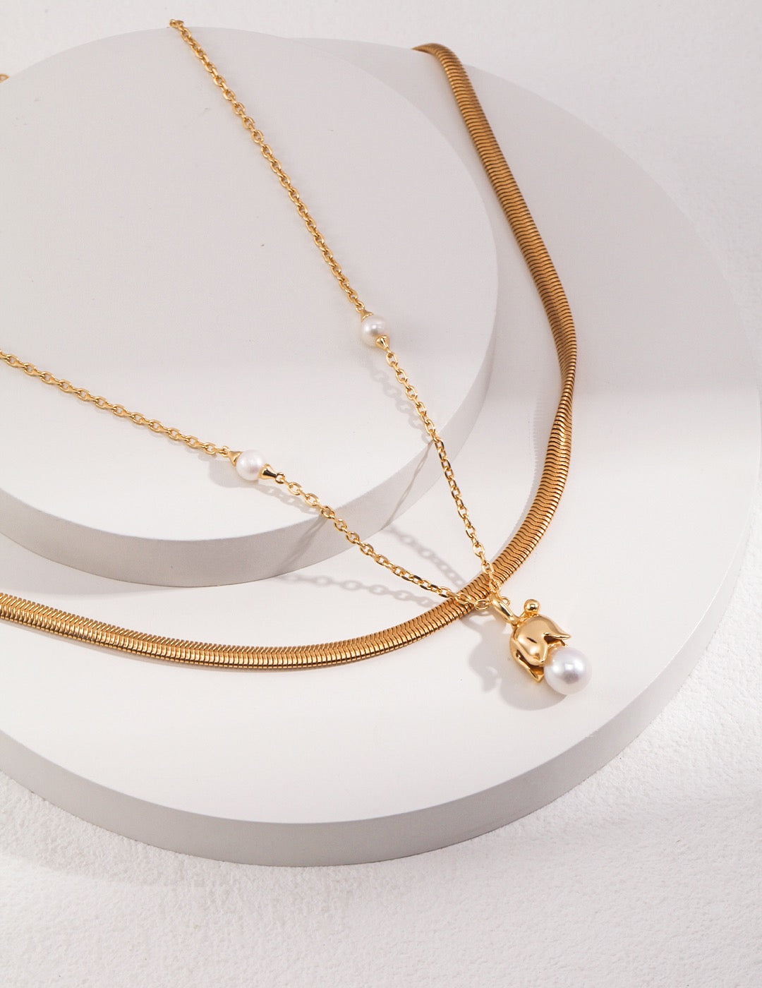 Necklace Embodying Durability and Timeless Grace- S925 Sterling Silver with 18K Gold Vermeil - Embrace your Inner Resilience - Crafted with care and designed to last - The perfect accessory for every confident and empowered woman