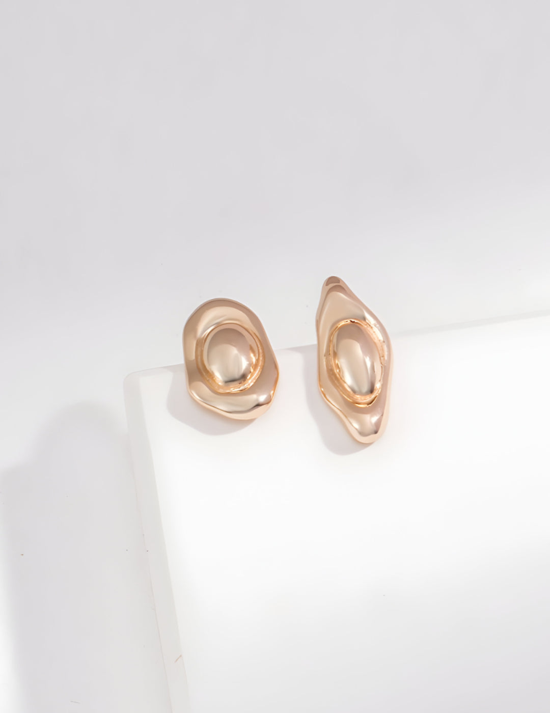 Unconventional Shapes Charming Asymmetric stud earrings - S925 sterling silver - 18K Gold Vermeil