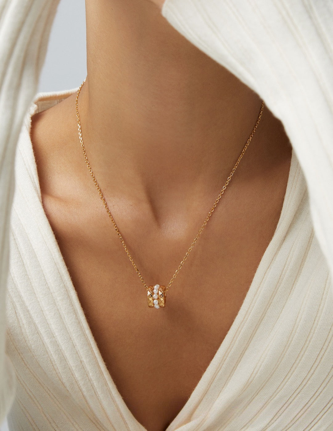Timeless Grace Necklace Enhanced with Delicate Pearls - S925 Sterling Silver with 18K Gold Vermeil - Pearl Luminance - Pearlescent Wholeness
