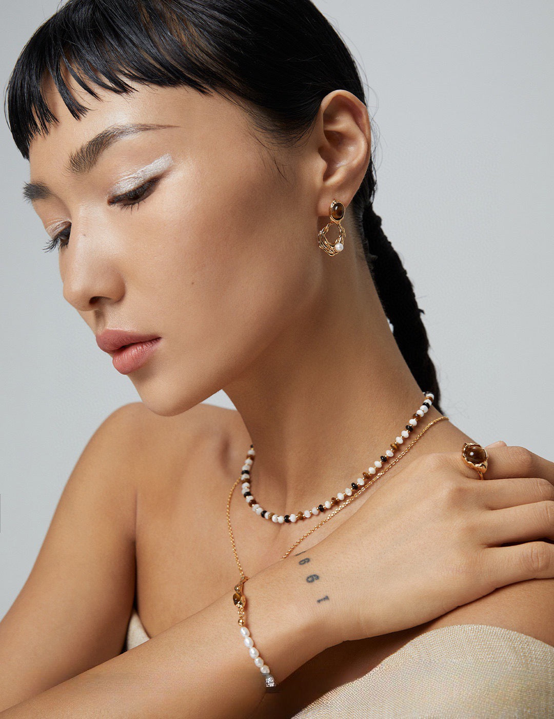 Luxe Earrings  - S925 sterling pure silver - 18K Gold Vermeil-   Pearl Luminance - adorned with majestic Tiger's Eye gemstones that capture every gaze - Elevate your style with a touch of exotic allure. Embrace beauty and confidence, effortlessly