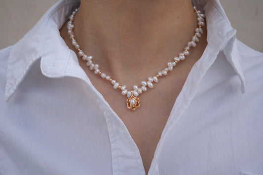 Meticulous and unique design and craftsmanship - Exquisite Camellia Pearl Necklace - Pearl Luminance Necklace - S925 Sterling Silver with 18K Gold Vermeil  -  - a true symbol of elegance and grace