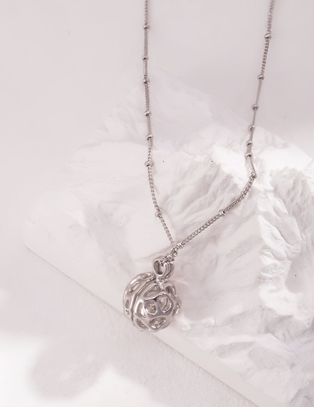 Necklace Embracing the Beauty of Simplicity - S925 Sterling Silver with 18K Gold Vermeil - Elevate your style with these stunning pieces that capture the essence of beauty. Designed to make you shine, these necklaces are a must-have for any occasion.