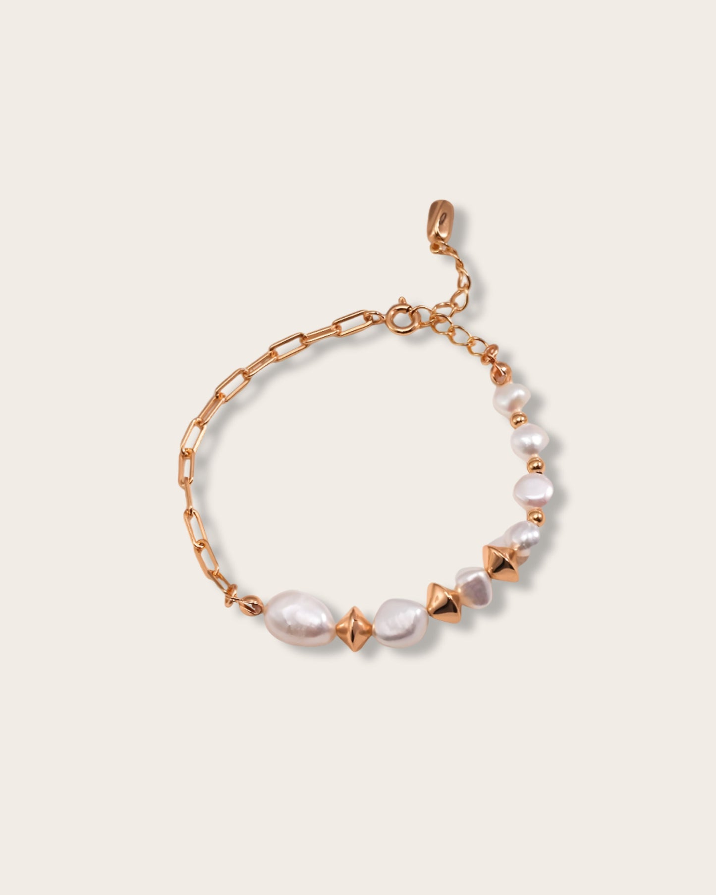 Crafted with beautiful Baroque Pearls and timeless design - perfect for any occasion - S925 Sterling Silver with 18K Gold Vermeil - Pearl Luminance