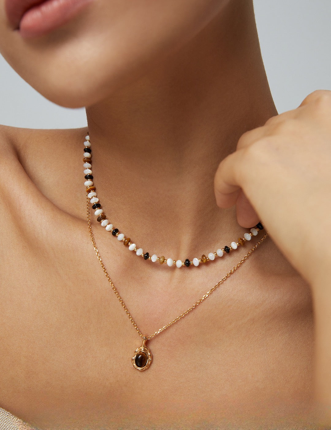 Luxe Necklace  - S925 sterling pure silver - 18K gold Vermeil- adorned with majestic Tiger's Eye gemstones that capture every gaze - Elevate your style with a touch of exotic allure. Embrace beauty and confidence, effortlessly