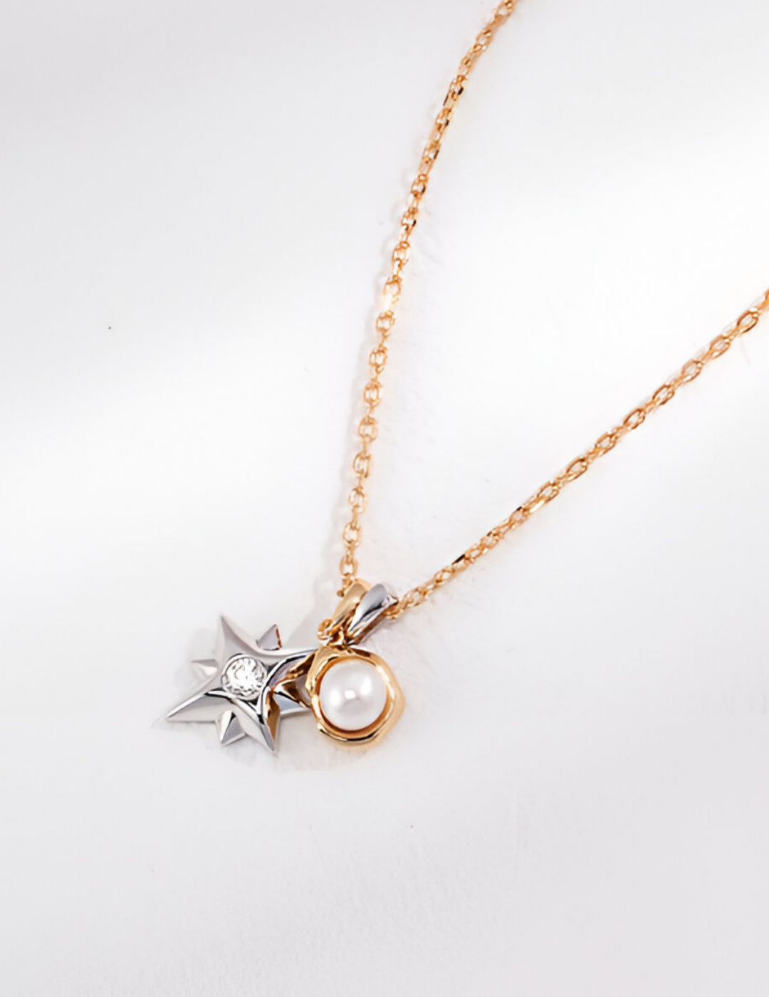 Moon and Star Exquisite Necklace - S925 Sterling Silver with 18K Gold Vermeil and Zircon- Pearl Luminance - Celestial allure - a celestial masterpiece that will captivate your heart