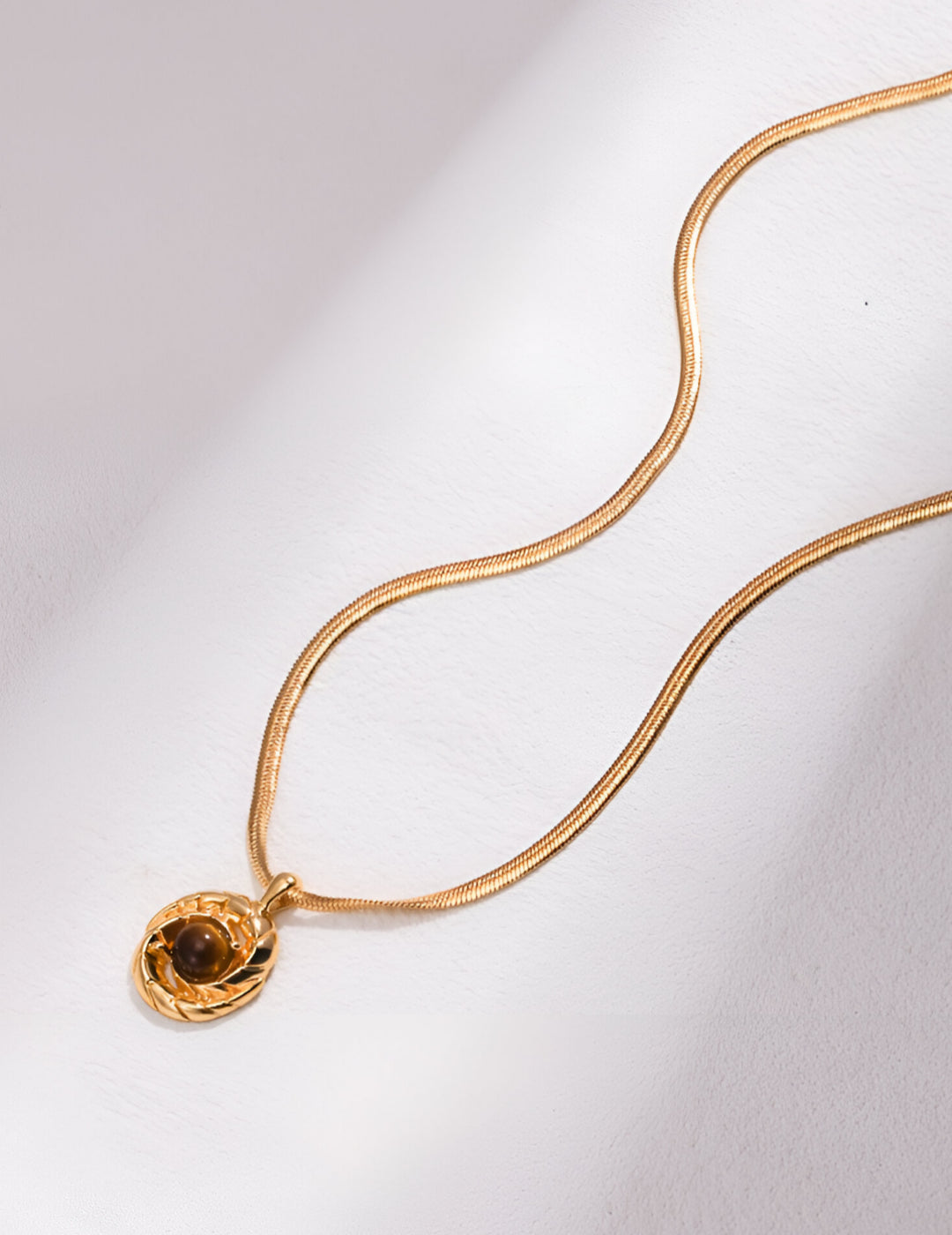 Vintage Gold Necklace with Black Agate Gemstone and Tiger’s Eye Stone - S925 Sterling Silver with 18K Gold Vermeil - Delicate Charisma