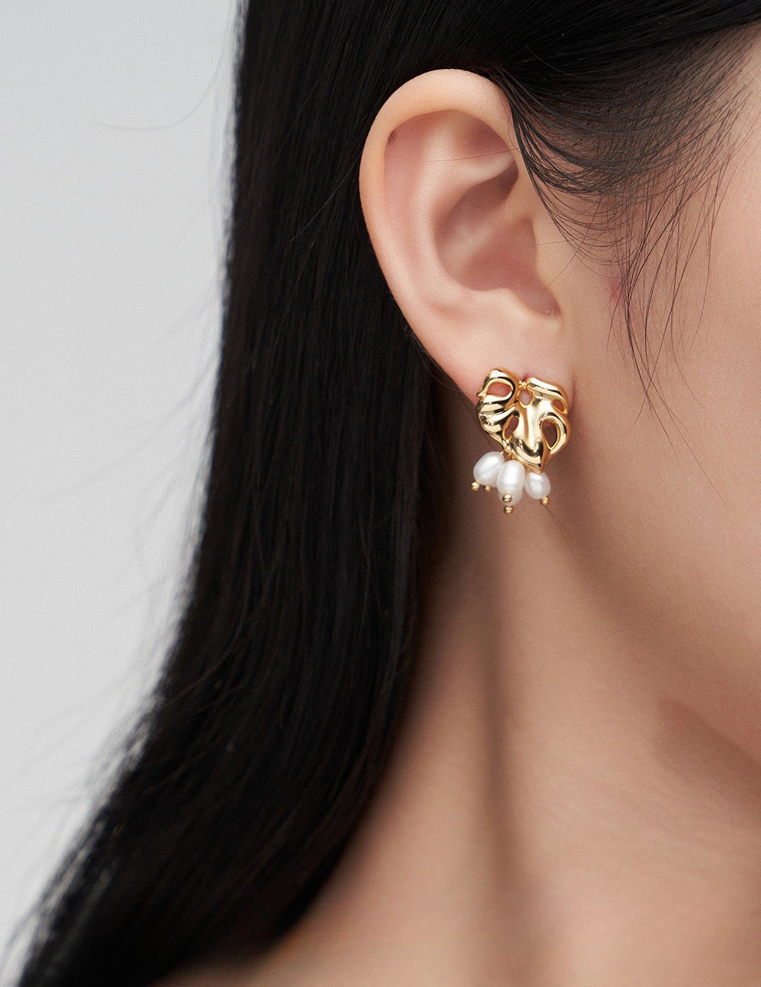 Leafy Elegance Earrings