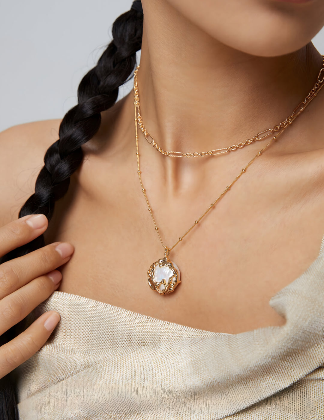 Pearl Luminance Adjustable Necklaces - Lustrous Elegance - S925 sterling silver with 18K Gold Vermeil - a timeless piece that adds a touch of elegance to any outfit.