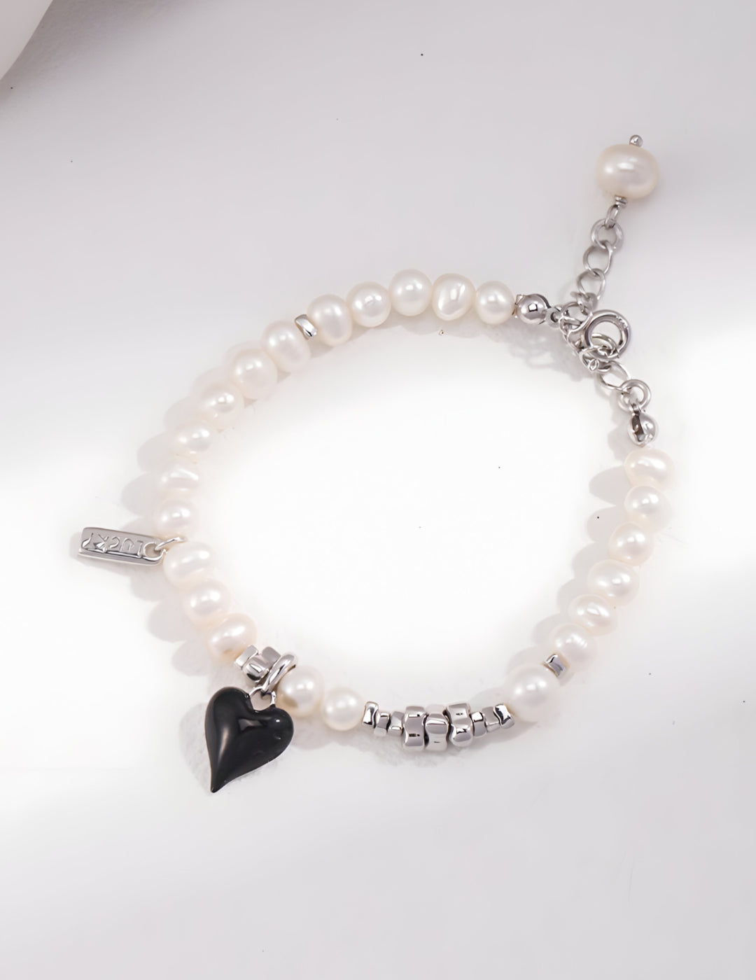Black Heart Pearl Bracelet - S925 sterling pure silver luminous beauty of high quality natural pearls radiate elegance and grace, enchanting all who behold them